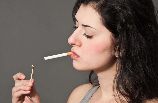 പുകവലി സ്തനാര്‍ബുദ സാധ്യത  കൂട്ടുമെന്ന് പഠനം